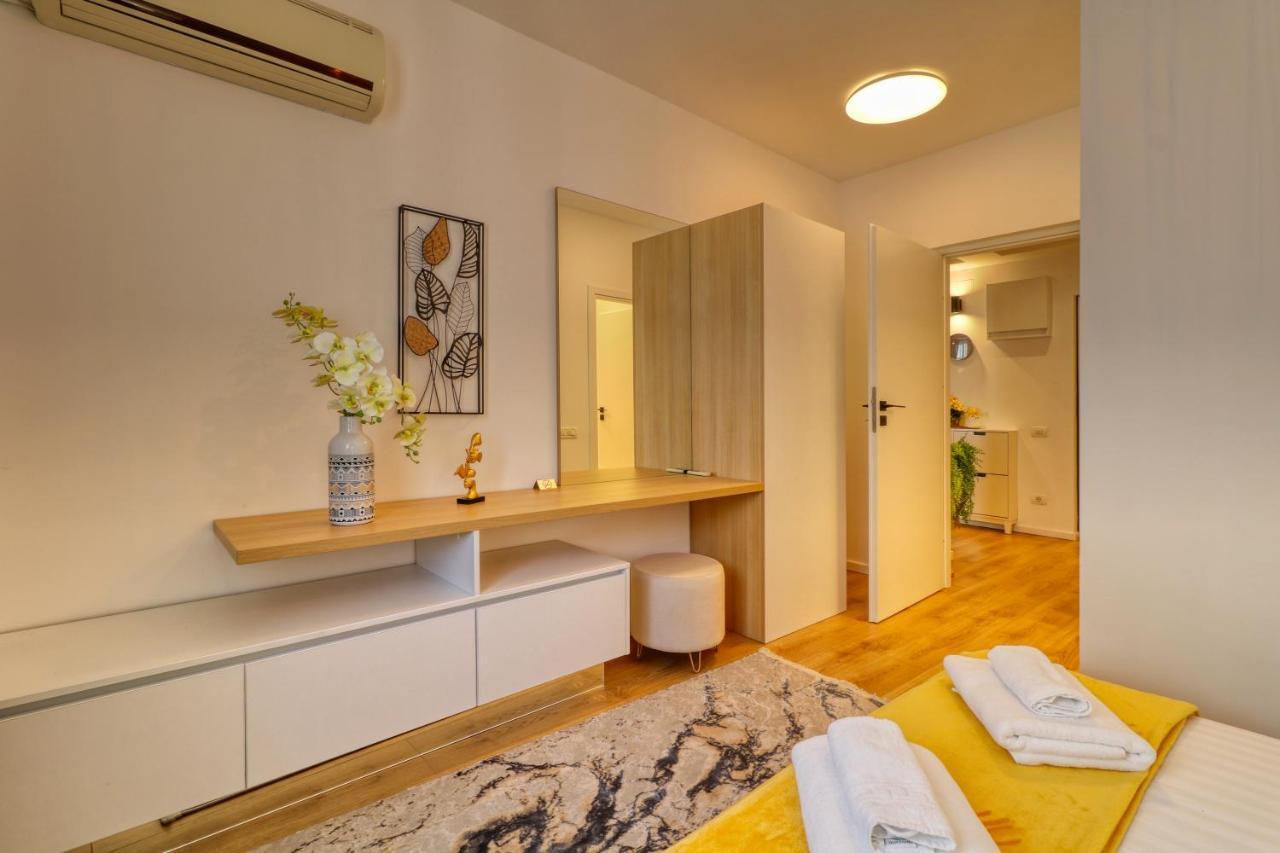 Historical Center By 4El Apartment Bukares Bagian luar foto