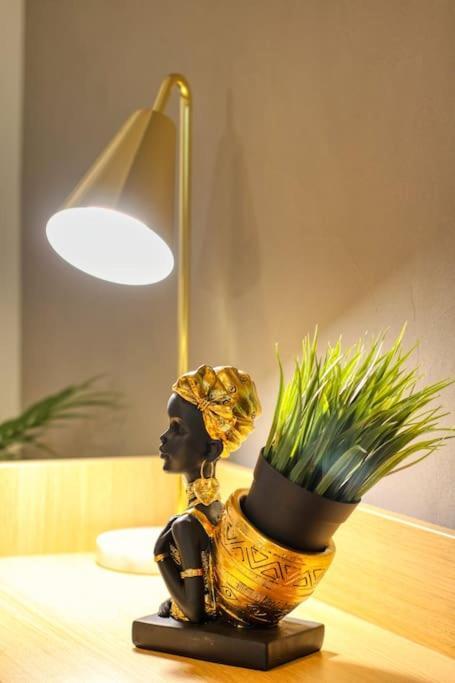 Historical Center By 4El Apartment Bukares Bagian luar foto