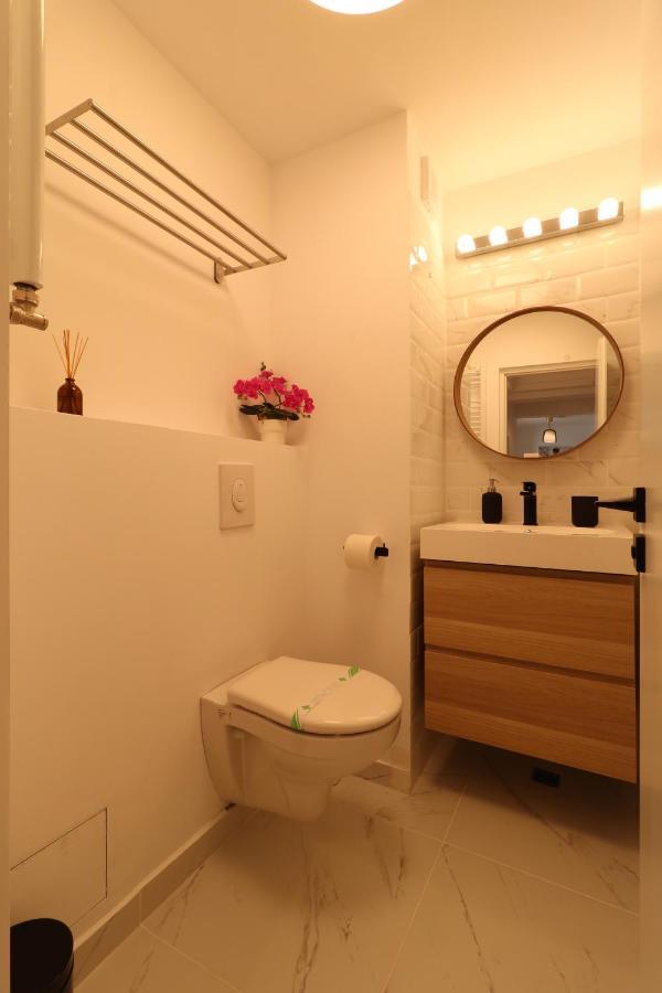 Historical Center By 4El Apartment Bukares Bagian luar foto